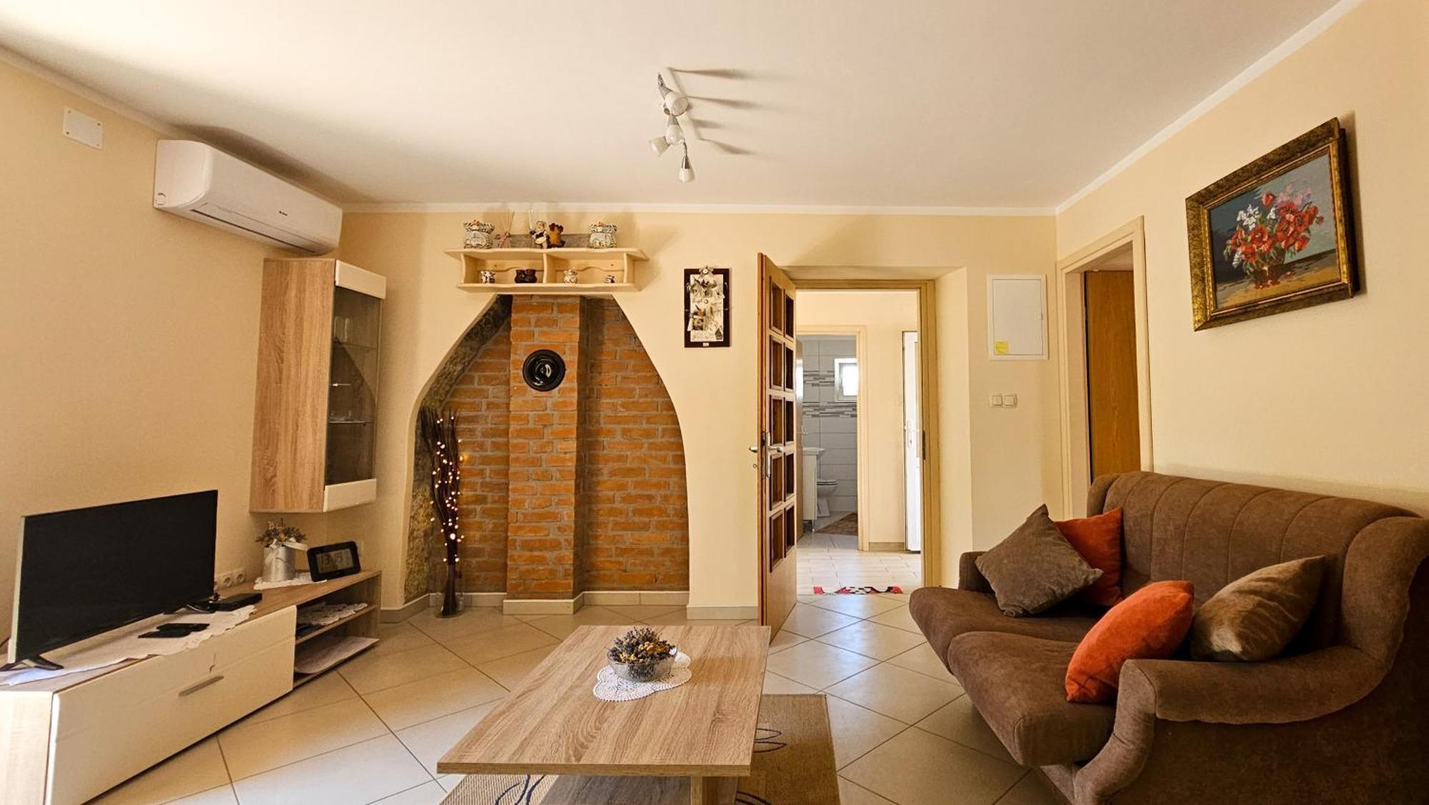 Apartman Petra Vrh  外观 照片