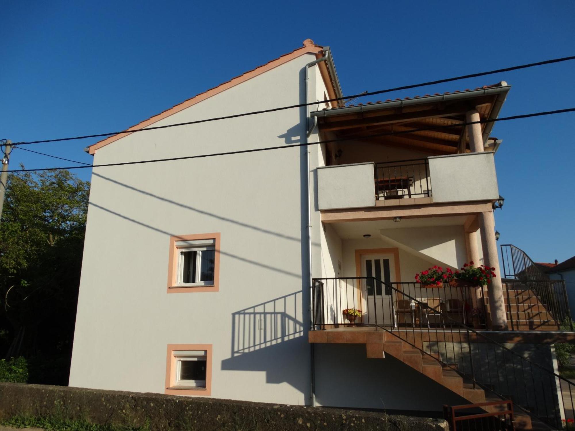 Apartman Petra Vrh  外观 照片